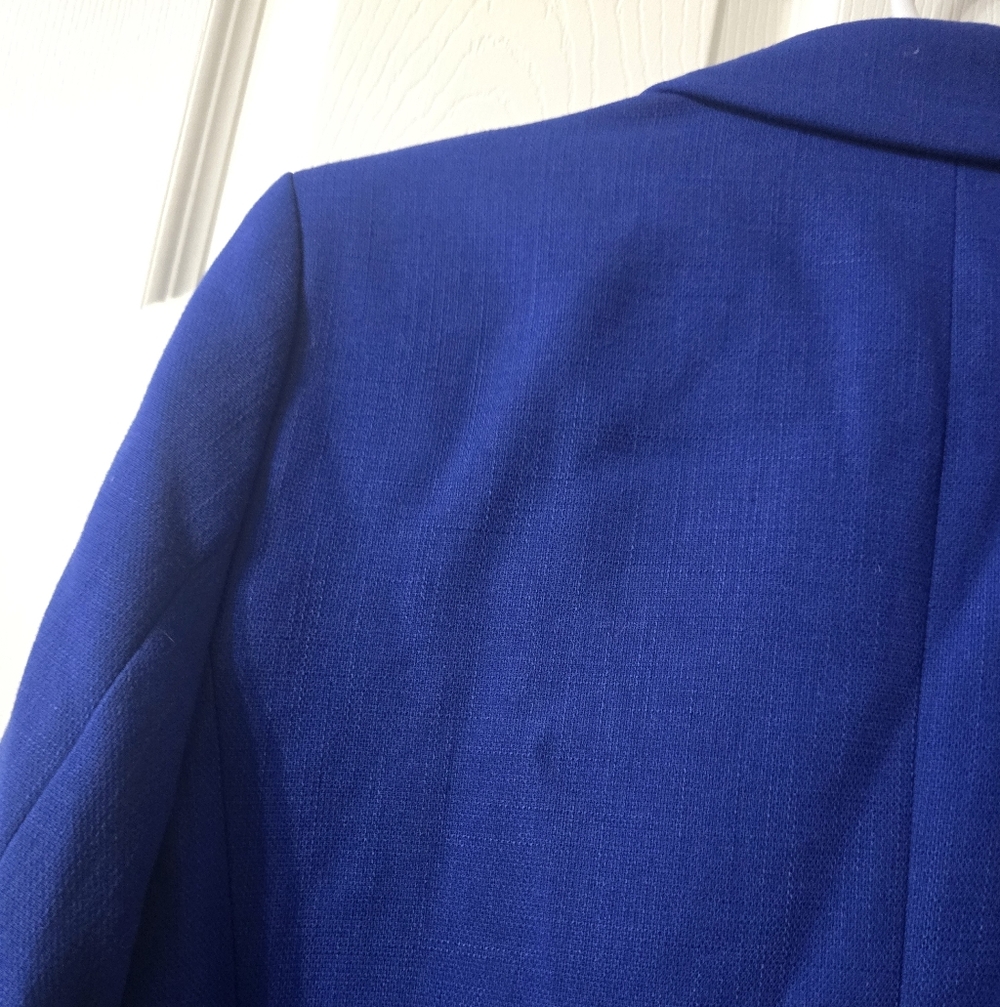 Cropped Boxy Blue Blazer by Ann Taylor, Relaxed Fit, Fully Lined, Size 6, EUC! - Picture 11 of 15